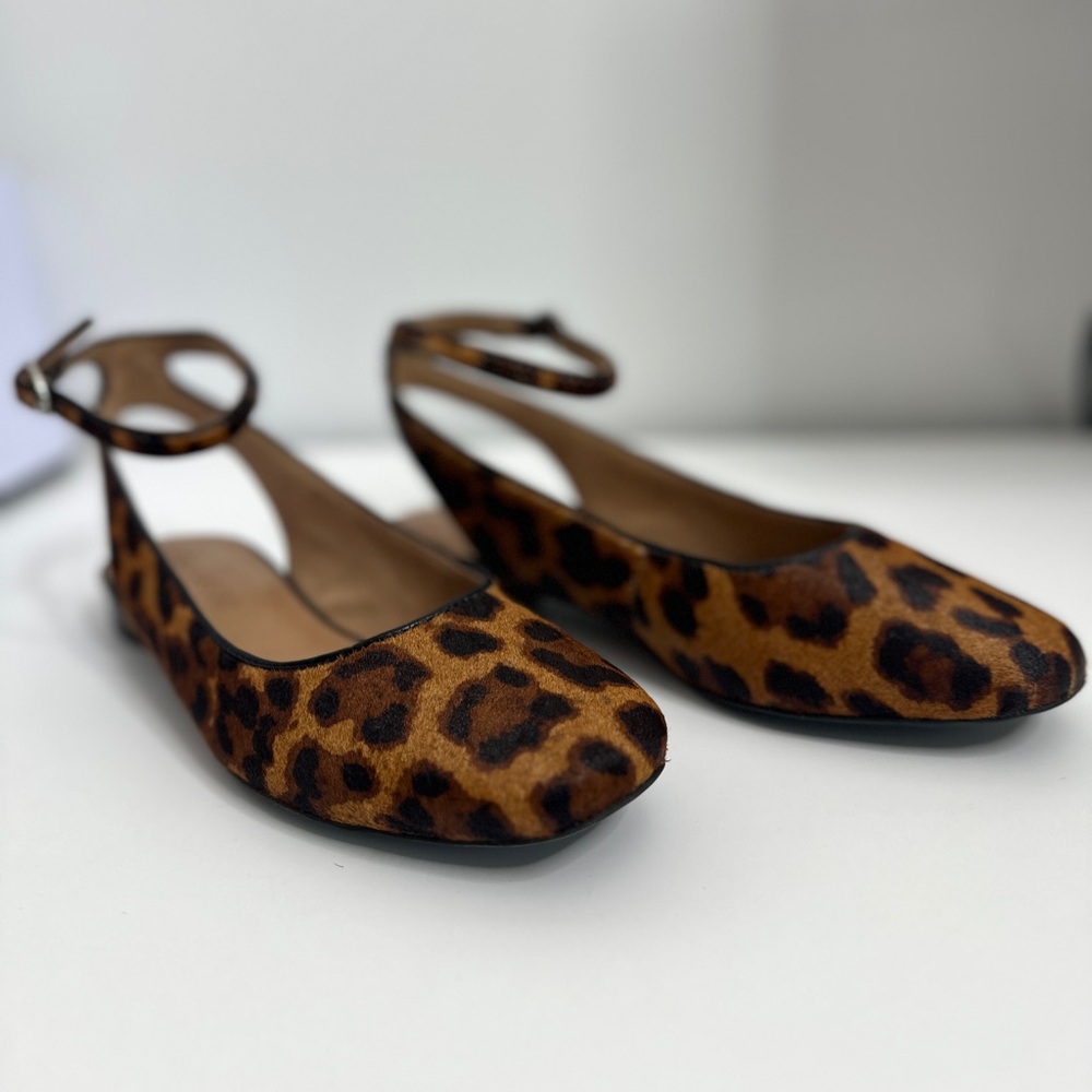 Bernardo~Women’s~“Ellie”~Ankle Strap Ballet Flat - Leopard HairCalf~Size 6M